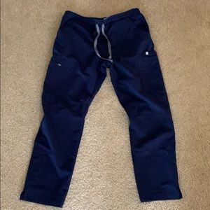 Figs Women’s Yola- Petite Skinny Scrub Pants (M)